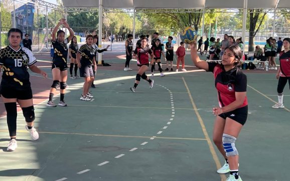 Brillan selectivos de COMUDE león de Handball