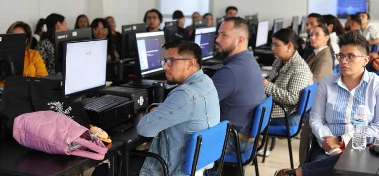 Mejora IECA habilidades de profesores de idiomas con AI