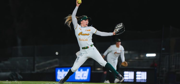 Gran triunfo de las Bravas ante Charros