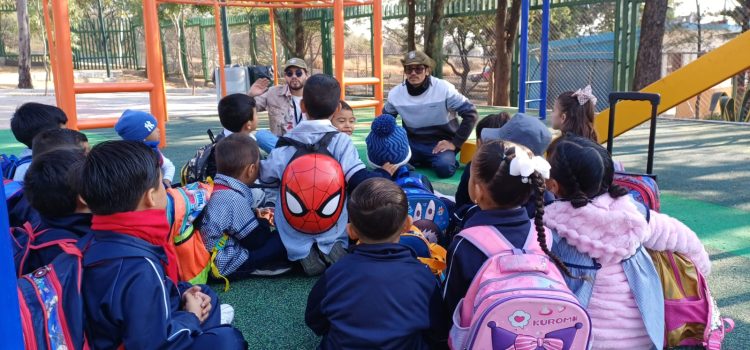 Parques de león se convierten en aulas verdes