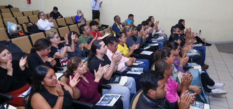 Profesionaliza COMUDE León a promotores municipales