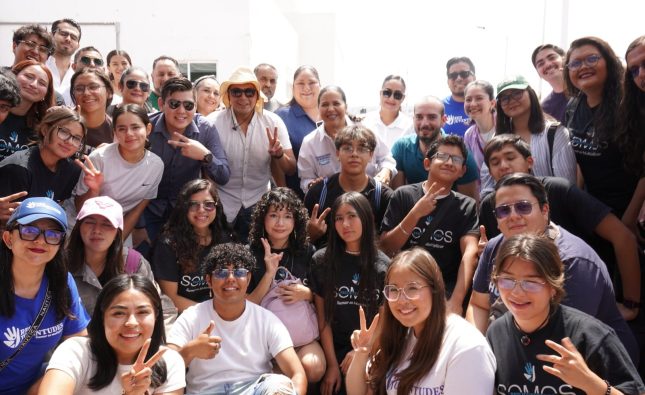 “Mi Equipo es Guanajuato” develan mural “Grafigol”